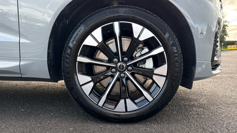 Volvo XC60 2.0 T8 [455] PHEV Ultra Dark 5dr AWD Geartronic Estate